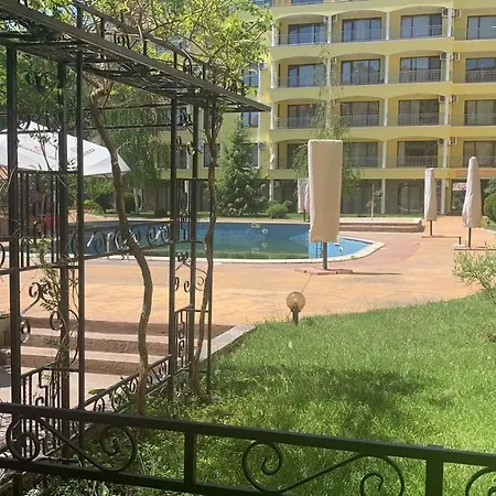 Summer Sunny Апартамент Слънчев бряг